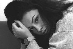 А ты так и не уловил момент, когда я была готова ради тебя послать весь мир к черту...