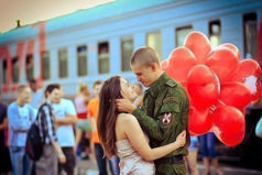 Вернется тот, кто сильно любит. Дождется тот, кто сильно ждет.