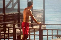 Может ли мужчина любить сразу двух женщин?  Любить - нет, а вот обманывать - да!