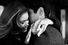 В идеальной семье жена не замечает откуда берутся деньги,  а муж не вникает куда они исчезают.