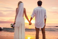 Одно слово в загсе — и ты женат.  Одно слово во сне — и ты разведен.