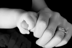 У всех родителей в их жизни есть одна, одинаковая и неизлечимая болезнь до конца их дней – это их душевная боль за здоровье и счастье своих детей и неважно, в каком возрасте их дети.