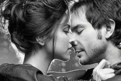 Прижмусь к тебе отчаянно, до дрожи. Опять небритый и слегка колючий... А ты хвастливо спросишь: «Я хороший?». Да нет, ты не хороший, самый лучший!