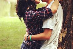 Важно, чтобы рядом был тот, кто сворачивает горы ради вас, а не тот, кто сворачивает шею, вслед проходящим юбкам!