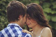 Даже, когда я молчу — я молчу о тебе.