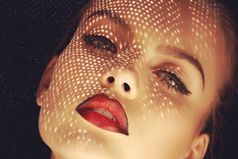 Всё равно женщиной быть хорошо,даже Стерва звучит приятней чем Козёл.