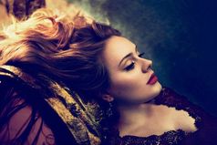 Женщина периодически устает быть мужчиной.