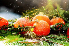 Желаю, чтобы у всех рядом был тот, кто будет чистить вам мандаринки