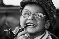 Собираюсь на родительское собрание, понравилось напутствие сына: Главное, мама, никому там не верь.