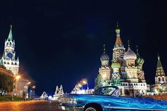 С Крымом вроде уже всё понятно!  Другое интересно, когда Москва русским вернётся?