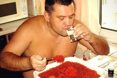 США грозит экономической блокадой России!!! Как жить без кока-колы, чипсов, чикенматнагетсов, виски??? Не представляю. Опять придётся жрать картошку, свинину, красную икру и пить водку