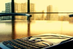 Некоторые номера надо сохранять в телефоне только для того, чтобы ни в коем случае не поднимать трубку.