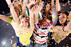 У нас День труда (1 мая) и тот выходной.