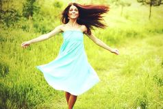 Ищите в жизни позитив. Умейте радоваться счастью! Тогда, все ставки перекрыв, ложатся карты нужной мастью!