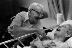 Жизнь делится на два этапа - сначала нет ума, потом здоровья.