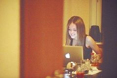 Не спать по ночам стоит лишь ради общения с действительно классным человеком.