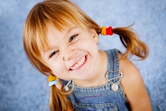 Будь мой отец посмелее, я была бы на три года старше... 