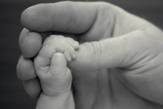 Труднее всего отказаться и забыть не самого человека, а мечту, которую он подарил, а ты поверил