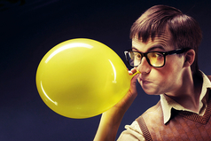 Изя! Вот только не надо думать, шо все вокруг га**оны, а ты воздушный шарик!