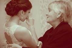 Мам, прости что я не идеальная дочь, но, несмотря на все свои косяки, я тебя очень люблю!