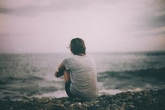 Только об одном можно в жизни жалеть — о том... что ты когда-то так и не рискнул.