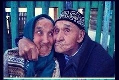 Шикарной свадьбой сейчас никого не удивишь, ты удиви долгим и крепким браком.