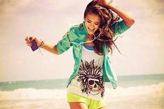 Да, я такая. У меня тяжелый характер. Я люблю быть лидером. Я холерик и упертая как баран. Меня легко взбесить и невозможно переубедить!