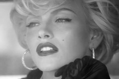 Я как хамелеон. То грустная и молчаливая, то серьезная и грубая, то спокойная и нежная, то сумасшедшая и ржу до упаду.