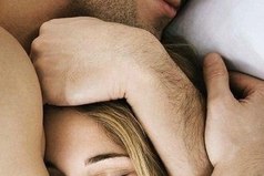 Нежность – это когда ты раскрываешься во сне, а любимый человек раз за разом тебя накрывает и обнимает, прижимая к себе чтобы согреть...