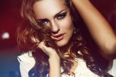 Никогда не путайте мой характер с моим отношением. Мой характер зависит от меня, а моё отношение - от вашего поведения.