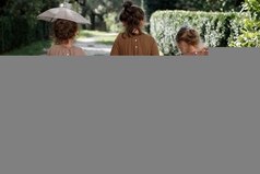 Никогда не бросай старых друзей, ты никогда не найдешь кого-то, кто заменит их. Дружба как вино, чем она старше, тем лучше...