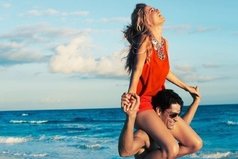 Настоящий мужчина свою любимую навсегда отучит от привычки рассчитывать только на саму себя.