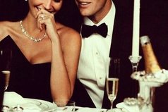 Женщину до истерики может довести любая мелочь. Мужчину до истерики может довести только женщина.