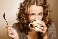 У всех проблем одно начало: сидела женщина, скучала.