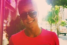 Дружить с парнями иногда намного нужнее, чем встречаться.