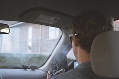 Человека, который изменит всю твою жизнь ты найдешь только посмотрев в зеркало.