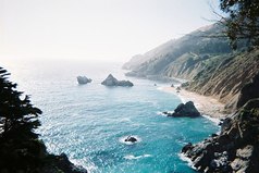 Единственное прекрасное в этом мире – это природа. Вот чем можно восхищаться до бесконечности.