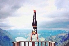 Все устают. Даже самые сильные. Только они, в отличие от остальных, продолжают идти к цели молча, стиснув зубы.