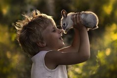 Мудрость занимает середину между хитростью и простотой.