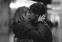 Любовь — болезнь такого сорта, что не щадит ни мудрецов, ни идиотов.