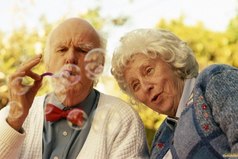 А время уходит, жизнь твоя тратится на ерунду, и другой жизни у тебя, между прочим, нет, ты в курсе?