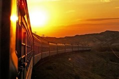 Вся наша жизнь - путешествие, от рождения к смерти. Меняется пейзаж за окном, меняются люди, меняются потребности, а поезд все идет вперед. Жизнь - это поезд, не вокзал.