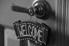 Когда одна дверь закрывается, открывается другая, но часто мы так долго смотрим на закрытую дверь, что не видим той, которая открылась...