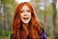 Если бы я видела, какая у меня толстая жопа, я бы перестала есть булки. Но, к счастью, жопа сзади.