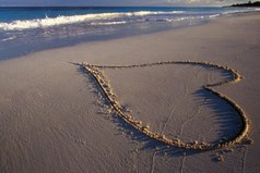 Жизнь без любви как компьютер без Интернета.