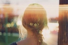 Все кончено. С ума сойти: я так легко написал эти десять букв, а принять их смысл не в состоянии.