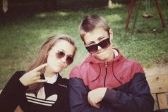 И всё-таки чувствовать запах духов любимого человека - это кайф.