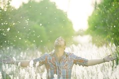 У оптимистов сбываются мечты. У пессимистов — кошмары!