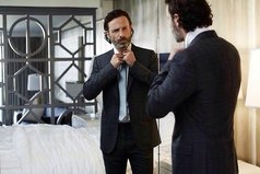 Порядочность никогда не была в моде, но тот, кто обладал ею — был вне моды, он был и есть выше неё.