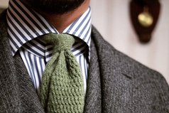 Жизнь, научи меня, спокойно воспринимать события, ход которых я не могу изменить; дай мне энергию и силу вмешиваться в события, мне подвластные, и научи меня мудрости отличать первое от второго.